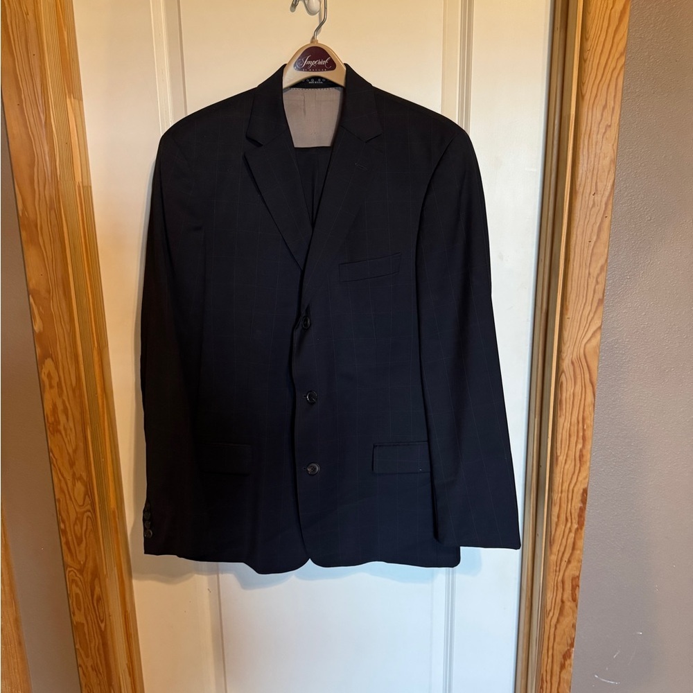 Hugo Boss Women Suit with‎ shoulder pads and pants Black  Custom Size